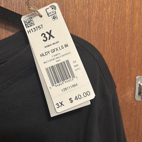 NWT Adidas Long Sleeve - Picture 4 of 7